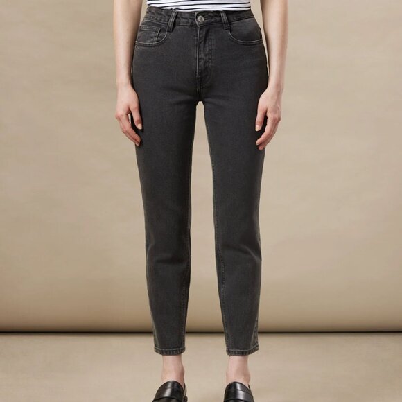 W/Tags Frank & Oak - The Stevie Tapered Jean in Washed Black Size 25 - Picture 2 of 11